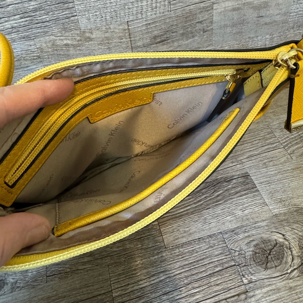 Calvin Klein Mustard Crossbody Bag - Picture 4 of 5